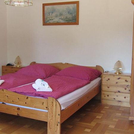 Hotel Gruener Baum Neckargerach Zewnętrze zdjęcie