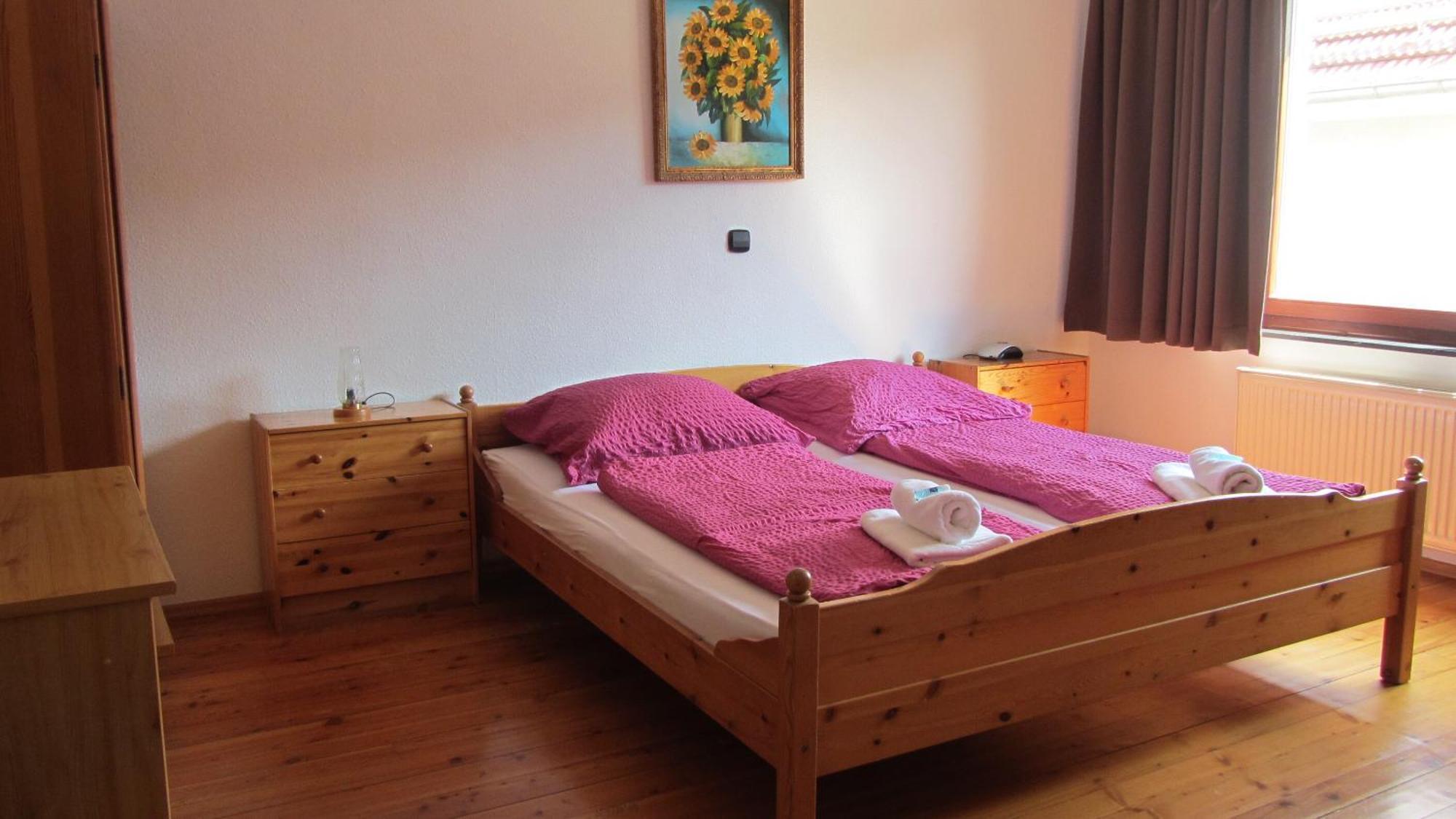 Hotel Gruener Baum Neckargerach Zewnętrze zdjęcie